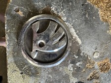 GENUINE SKODA FABIA OCTAVIA YETI SUPERB FRONT Bonnet CENTER GRILLE BADGE