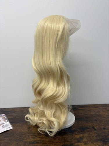 Blonde lace front wig - front,
