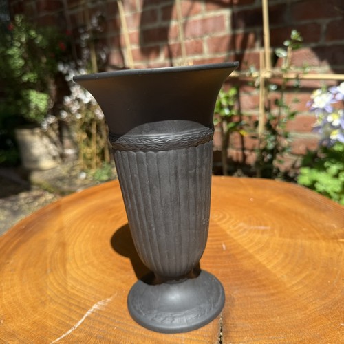 Antique rare wedgwood black - antique,