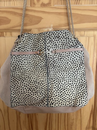 River island animal - island,