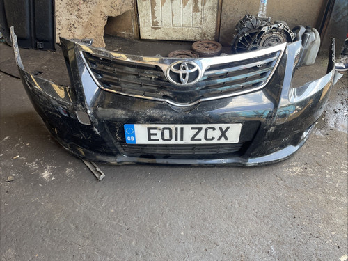 Toyota avensis 2009 front - toyota,