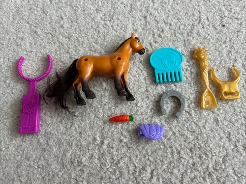 Lot assorted plastic - of,
