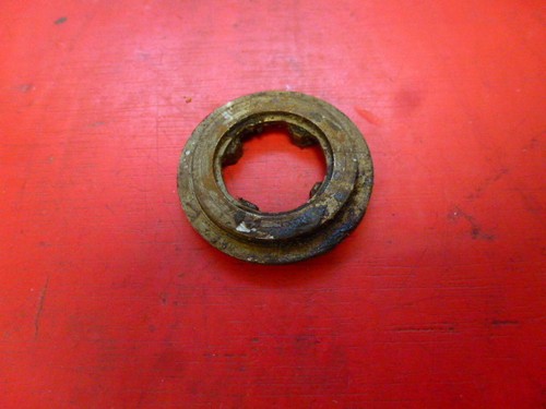 Triumph 3hw valve seat - valve,