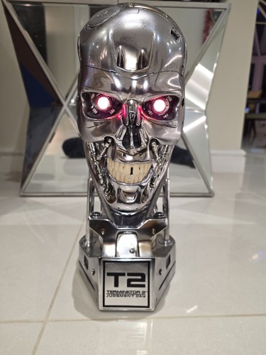 Sideshow terminator t800 - terminator, t2