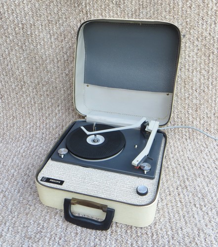 Superb philips zip cased - philips,