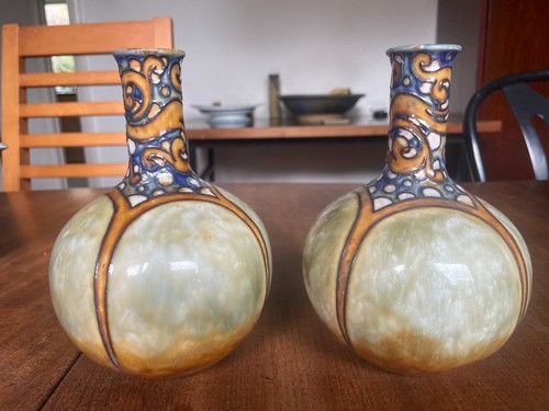 Pair royal doulton lambeth art - royal,