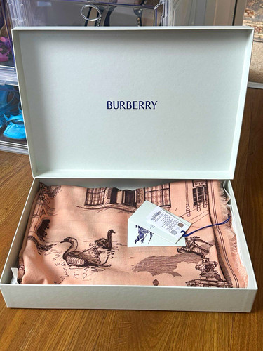 Burberry london scenic pink - london,