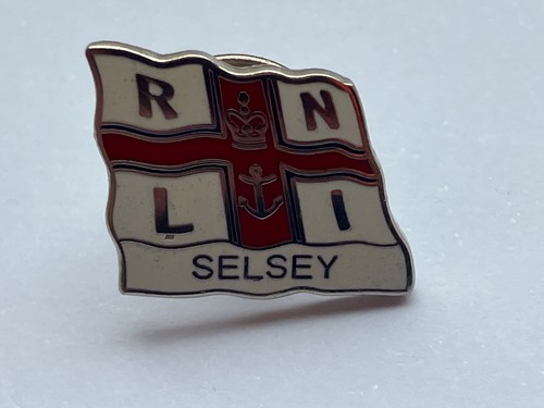 Selsey rnli enamel pin badge - selsey,