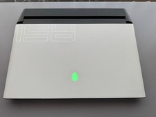 Alienware Area 51M i7 9700K, 32GB, Nvidea RTX2080, 1TB SSD 17.3"