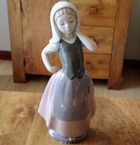 Nao lladro 110 signed - 110/16,