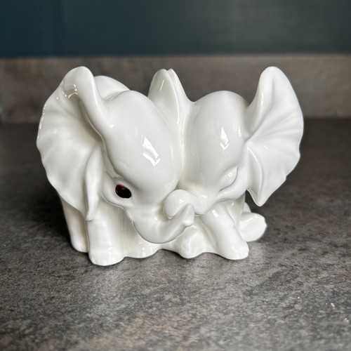 Royal osborne bone china - royal,