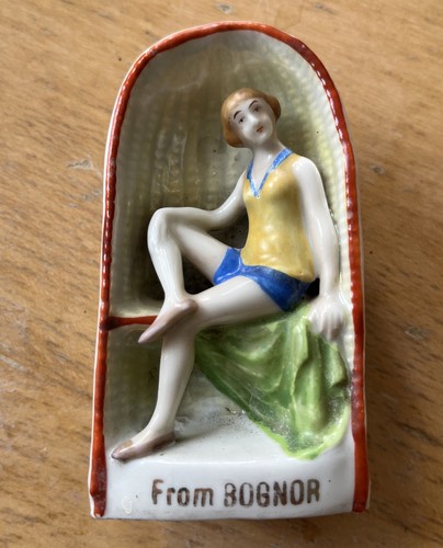Vintage seaside china - seaside,