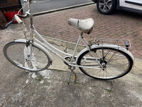 Vintage classic ladies - vintage, bicycle