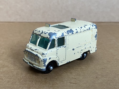Lesney matchbox commer - commer, tv