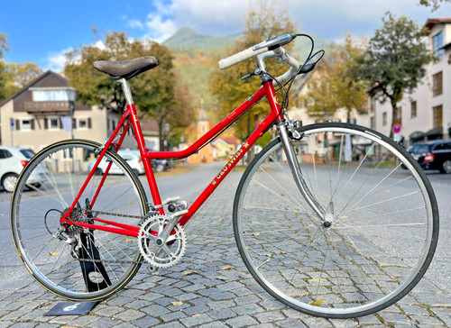 Cilo swiss lady - swiss, sport,