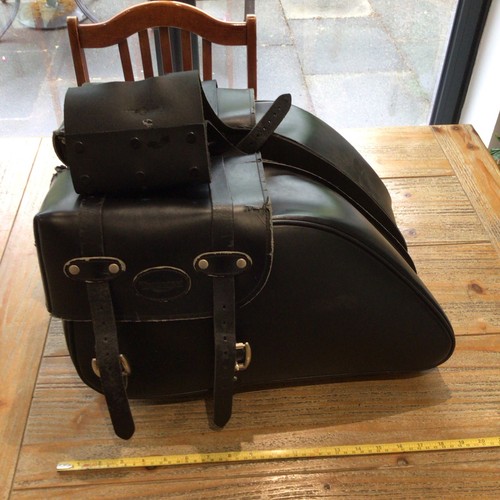 Damaged slanted leather - damaged,