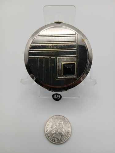 Lovely art deco powder compact - deco,