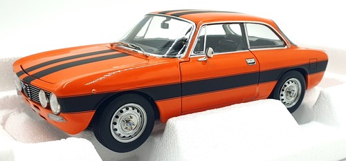 Norev scale diecast - norev,