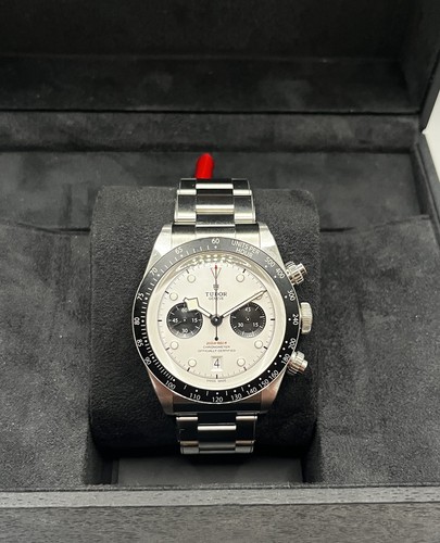Tudor black bay chrono - black, panda