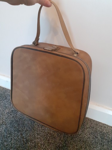 Vintage 70s women - women's, vanity