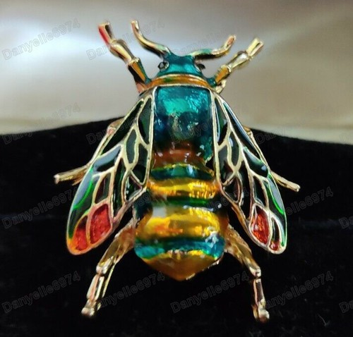 Art nouveau style - art, bee