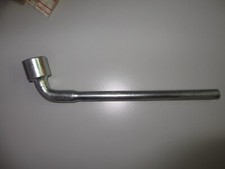 GENUINE HONDA Z600 WHEEL NUT