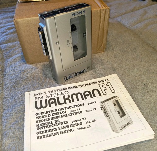 Sony walkman radio - sony,