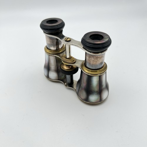 Vintage mother pearl opera - of,