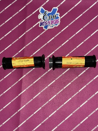 Suzuki oem nos grip pair - 50,