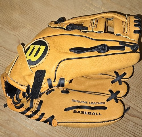 Wilson a450 baseball glove - baseball,