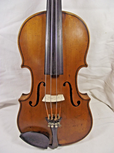 Old fullsize violin - ,