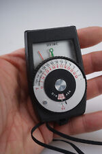 SEKONIC Auto-Lumi Model L-158 Basic Ambient Light Meter - Compact Lightweight