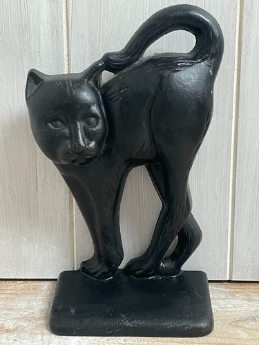 Charming vintage heavy cast - charming,