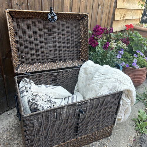 Vintage harrods basket trunk - harrods,