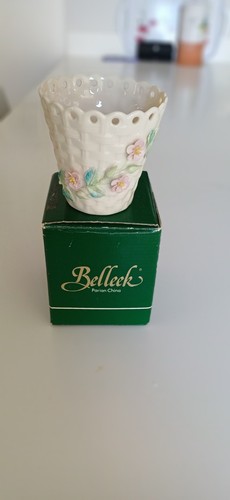 Beleek basketweave spill