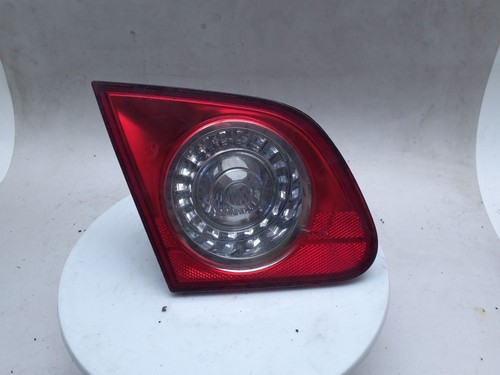 Volkswagen passat tail - passat,