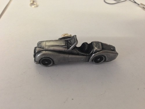 Triumph tr2 roadster pin - triumph,