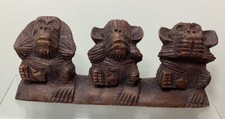 The Three Monkeys du Bonheur