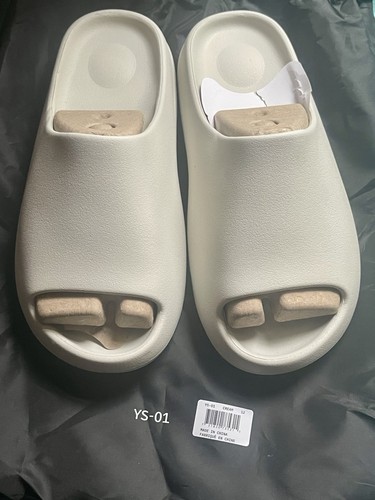 Yeezy sliders genuine - genuine, 01