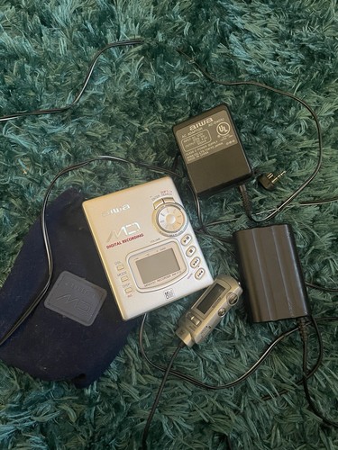Aiwa mini disc player - disc, am-f70