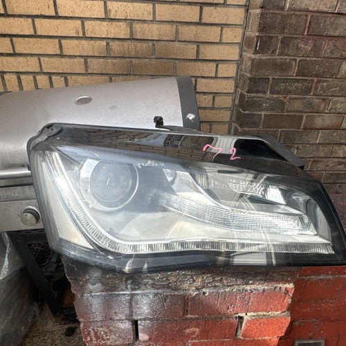 Audi xenon headlight - a8, d4