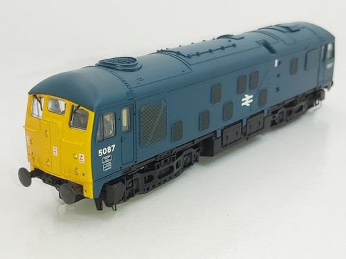 Bachmann 428 class - class, 24