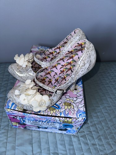 Irregular choice cortesan - choice,