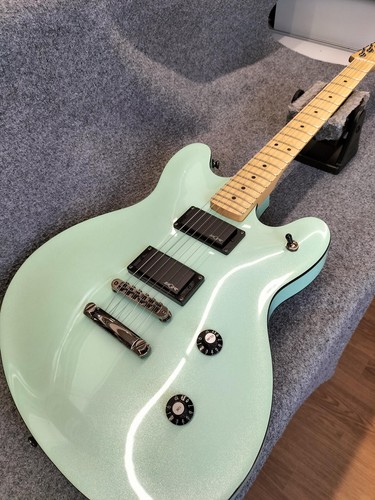 Squier ont act starcaster - squier,