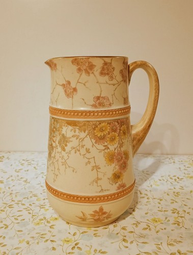 Beautiful vintage crown - beautiful, devon