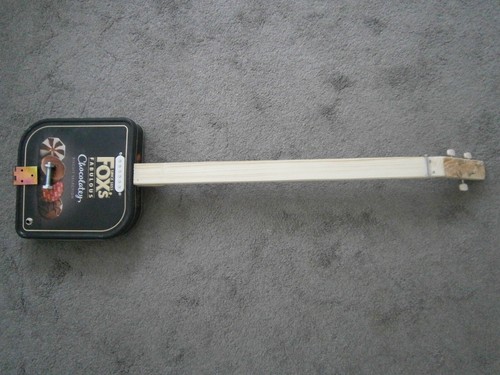 String cigar box - 3,