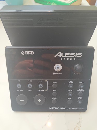 Alesis nitro max drum module - drum,