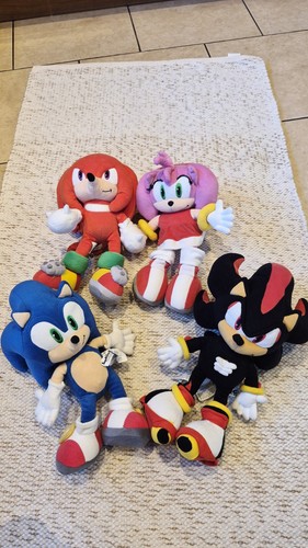 Sonic the hedgehog sega prize - sonic,