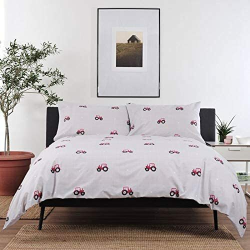 Red tractor bedding - red, farmyard