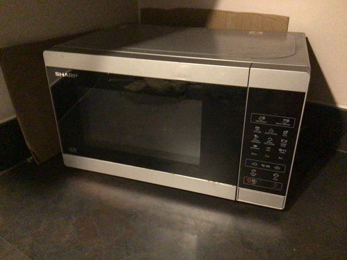 Sharp 32l freestanding - 32l,